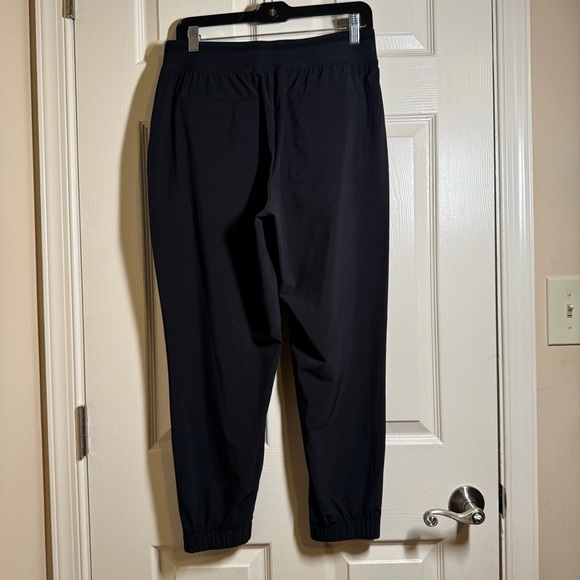 Athleta Black Wrinkle-resistant, stretch fabric in a tailored fit Ankle Pants - Picture 8 of 13